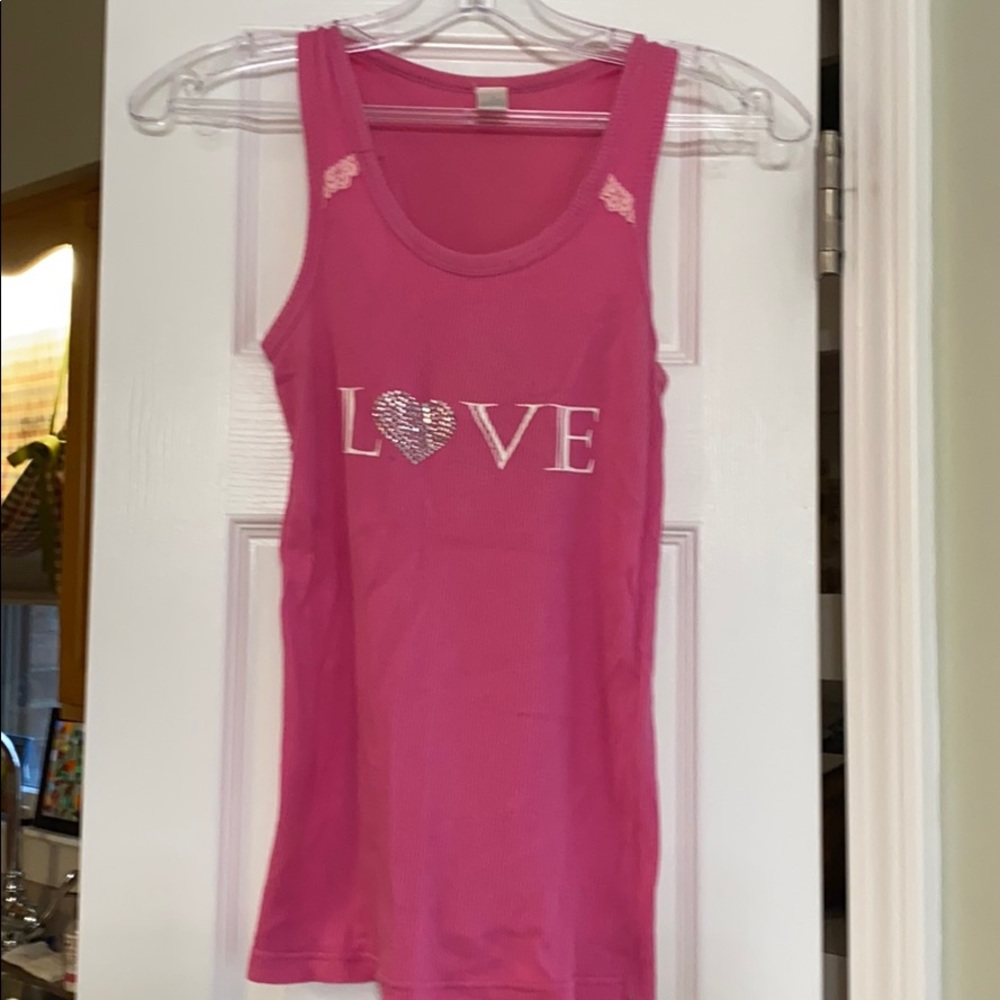 Pajama: Tank top and shorts